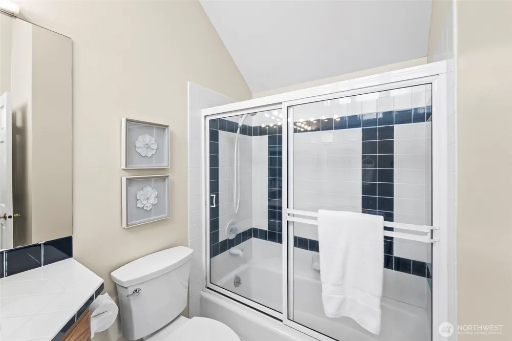 3503 Harborview Drive #2 Gig Harbor, WA 98332
