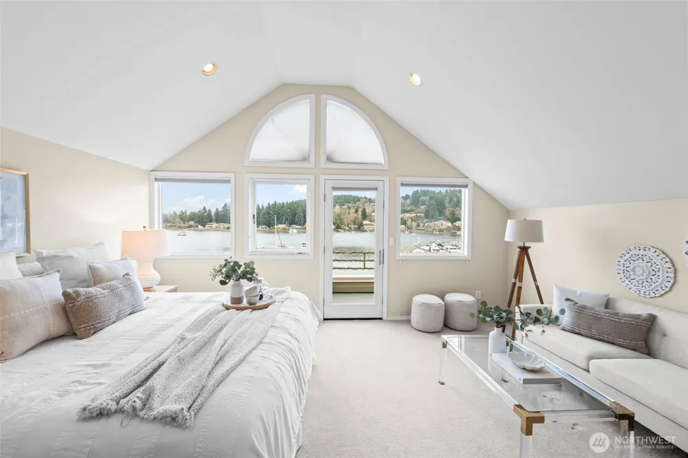 3503 Harborview Drive #2 Gig Harbor, WA 98332