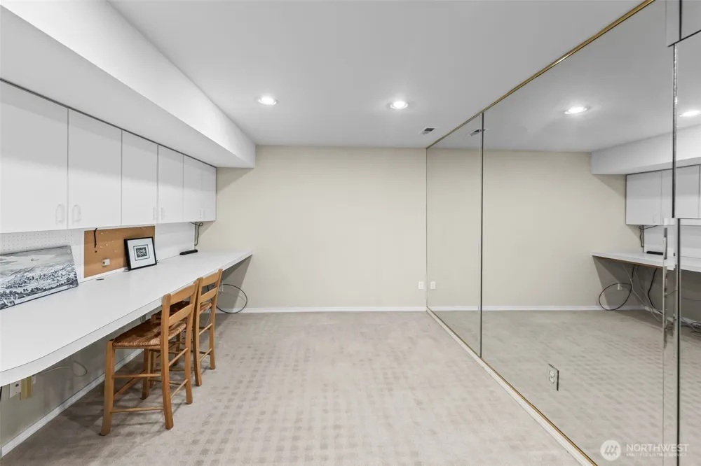 3503 Harborview Drive #2 Gig Harbor, WA 98332
