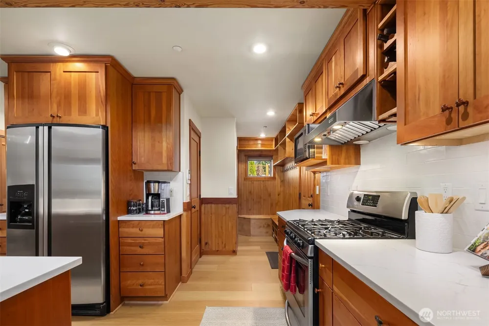 12317 176th Avenue SE Renton, WA 98059