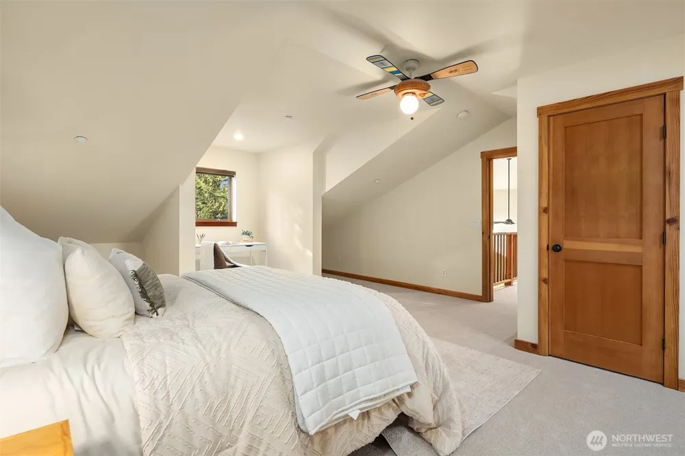 12317 176th Avenue SE Renton, WA 98059