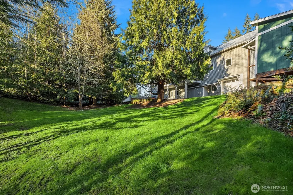 12317 176th Avenue SE Renton, WA 98059