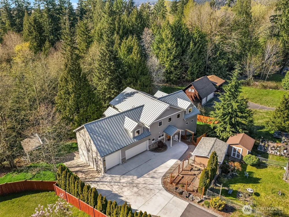 12317 176th Avenue SE Renton, WA 98059