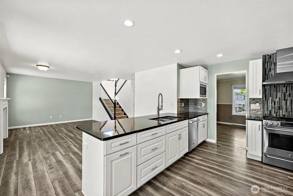 19411 107th Avenue Ct E Graham, WA 98338