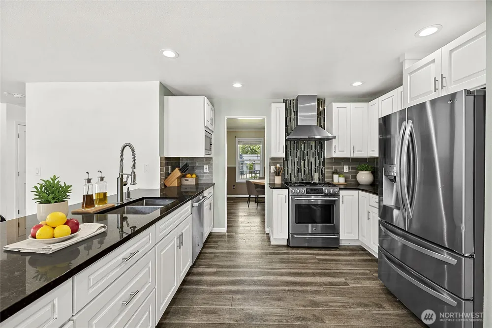 19411 107th Avenue Ct E Graham, WA 98338