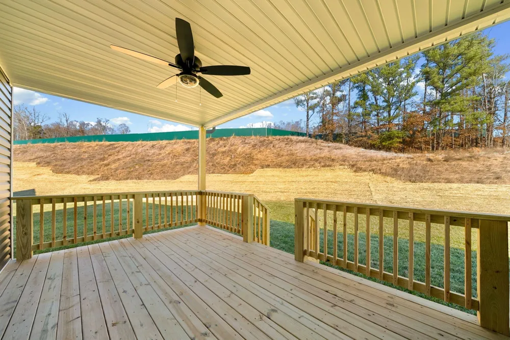 346 Hereford Farms Clarksville, TN 37043