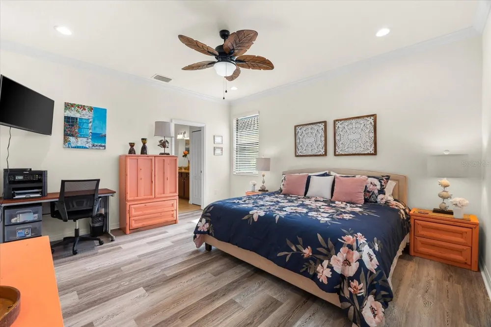12501 CINQUETERRE DRIVE Venice, FL 34293