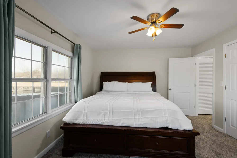 305 Cheyenne Drive Runaway Bay, TX 76426