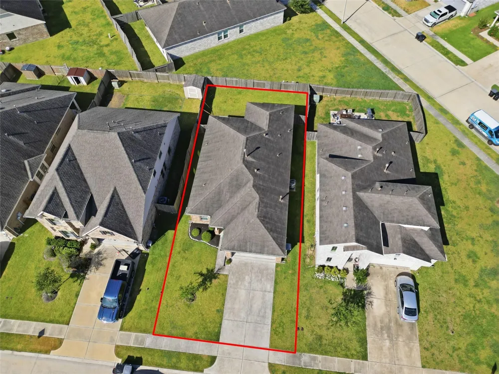 1523 Barras Street Alvin, TX 77511