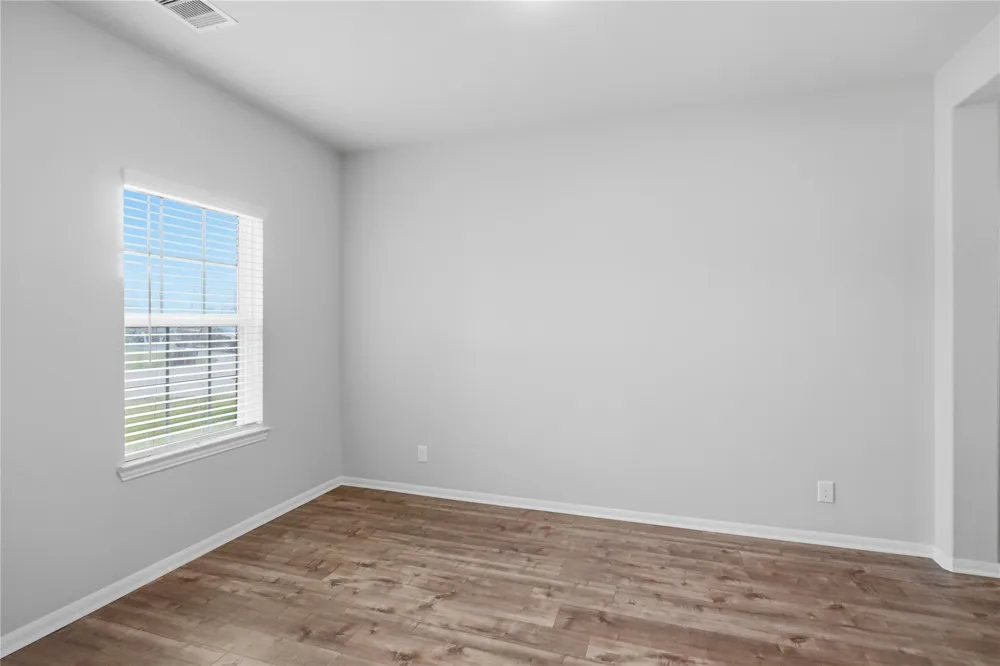 1523 Barras Street Alvin, TX 77511