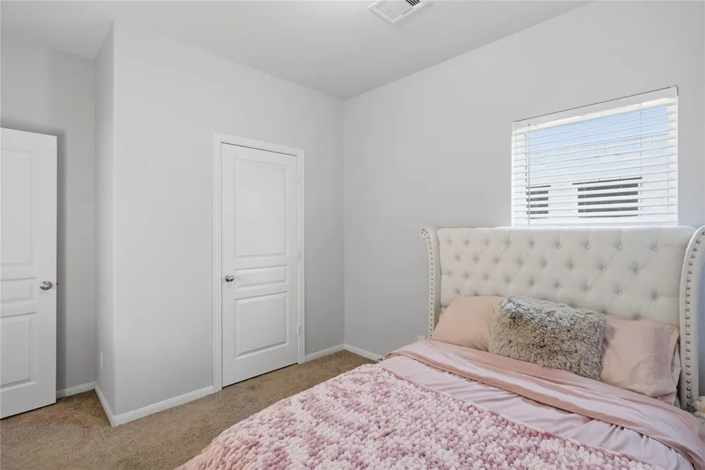 1523 Barras Street Alvin, TX 77511