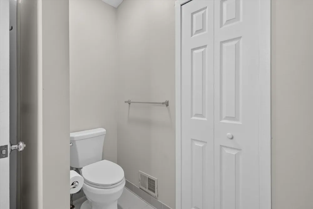117 Ponds View Drive Ann Arbor, MI 48103