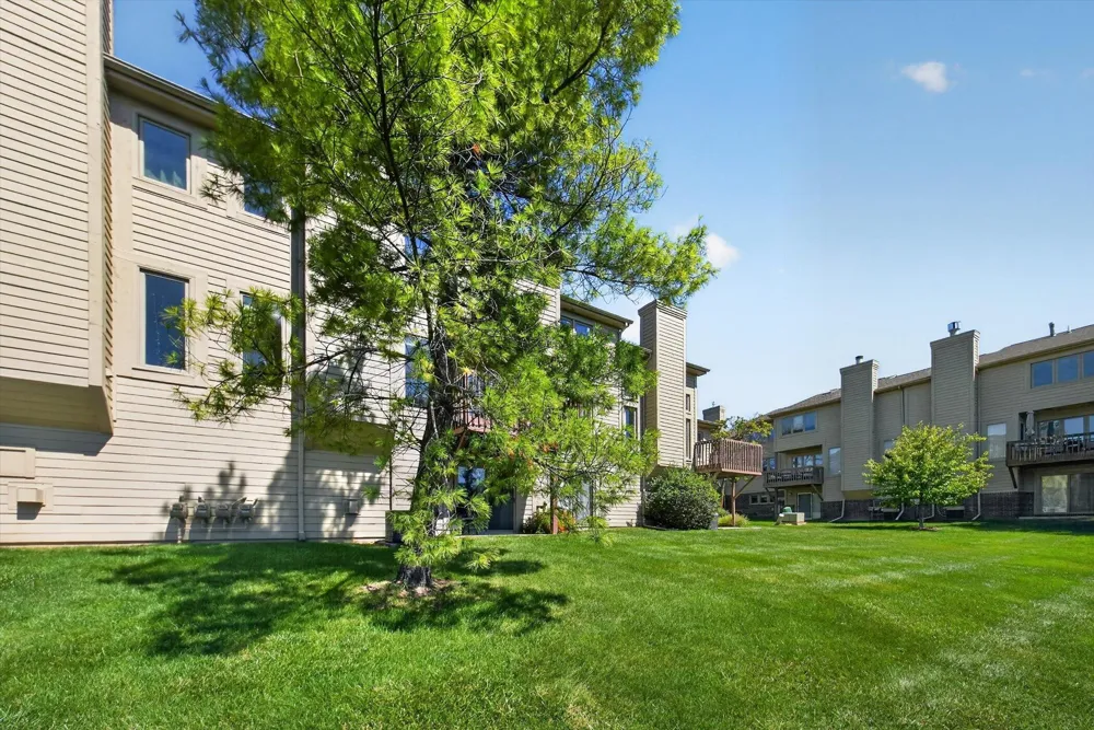 117 Ponds View Drive Ann Arbor, MI 48103
