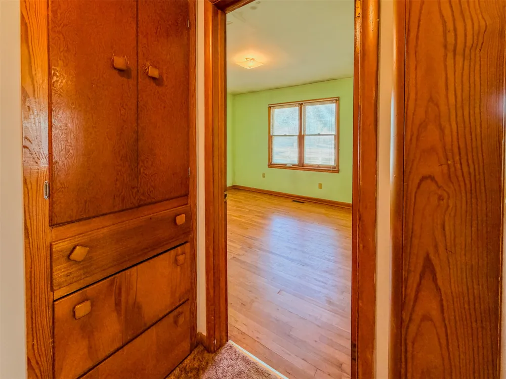 1121 W 4th Street Tahlequah, OK 74464