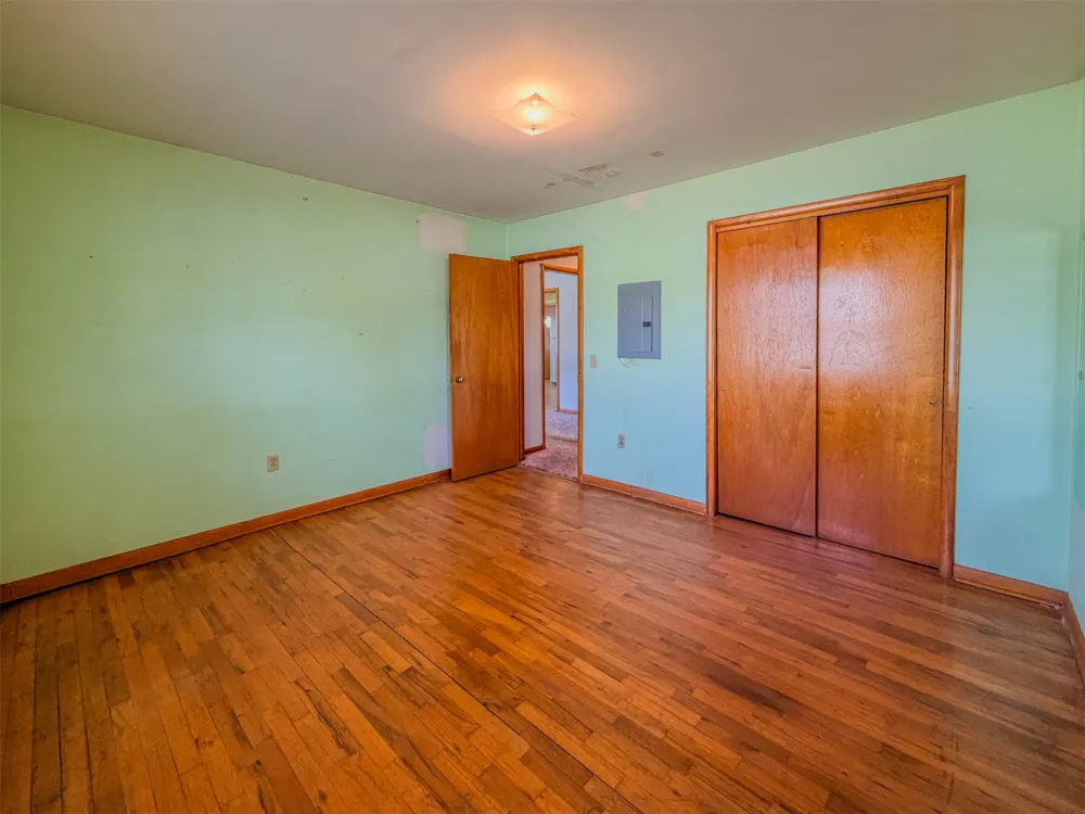 1121 W 4th Street Tahlequah, OK 74464
