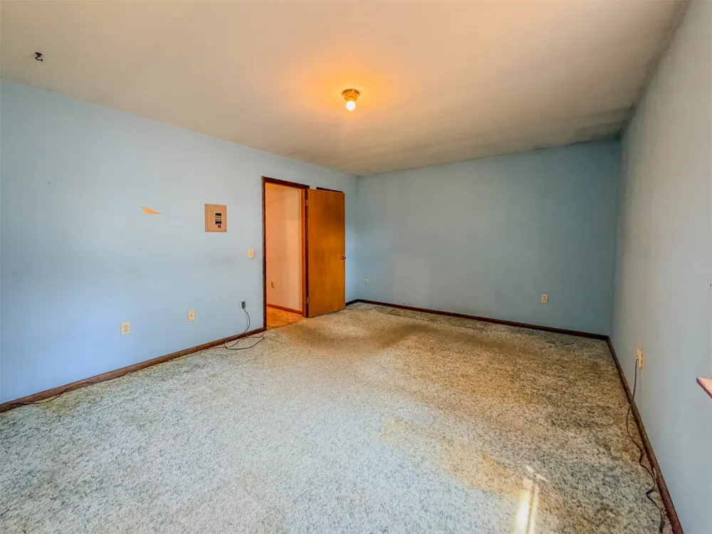 1121 W 4th Street Tahlequah, OK 74464