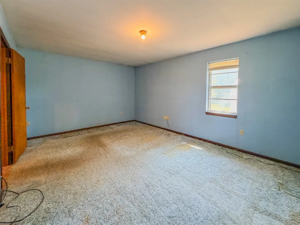 1121 W 4th Street Tahlequah, OK 74464