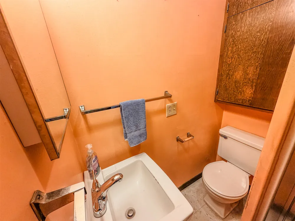1121 W 4th Street Tahlequah, OK 74464