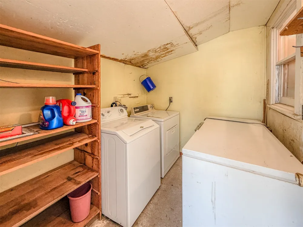 1121 W 4th Street Tahlequah, OK 74464