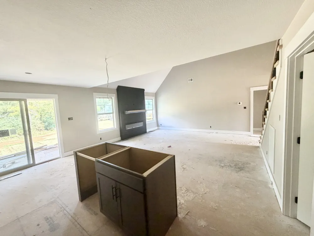 352 Hereford Farms Clarksville, TN 37043