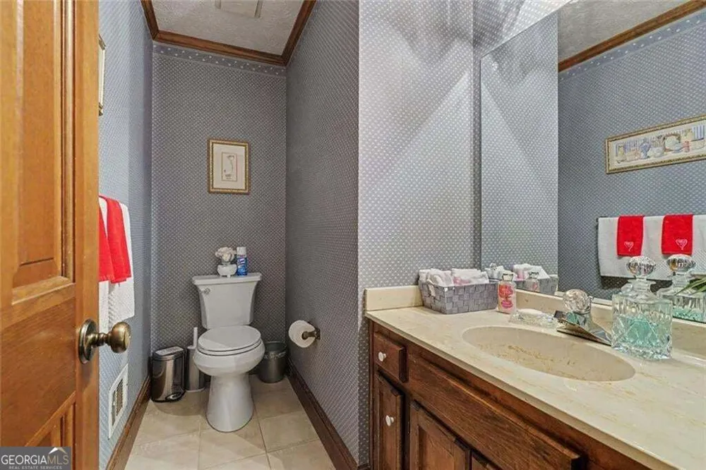 4359 Hambrick PL Stone Mountain, GA 30083