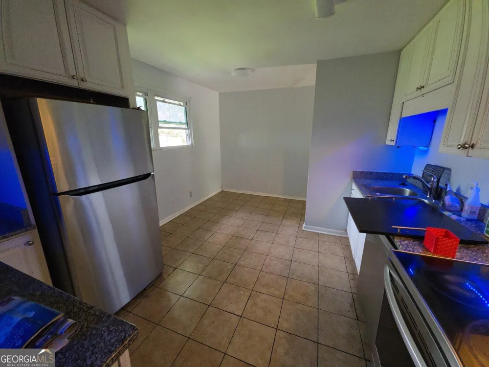 2030 E 42nd ST Savannah, GA 31404