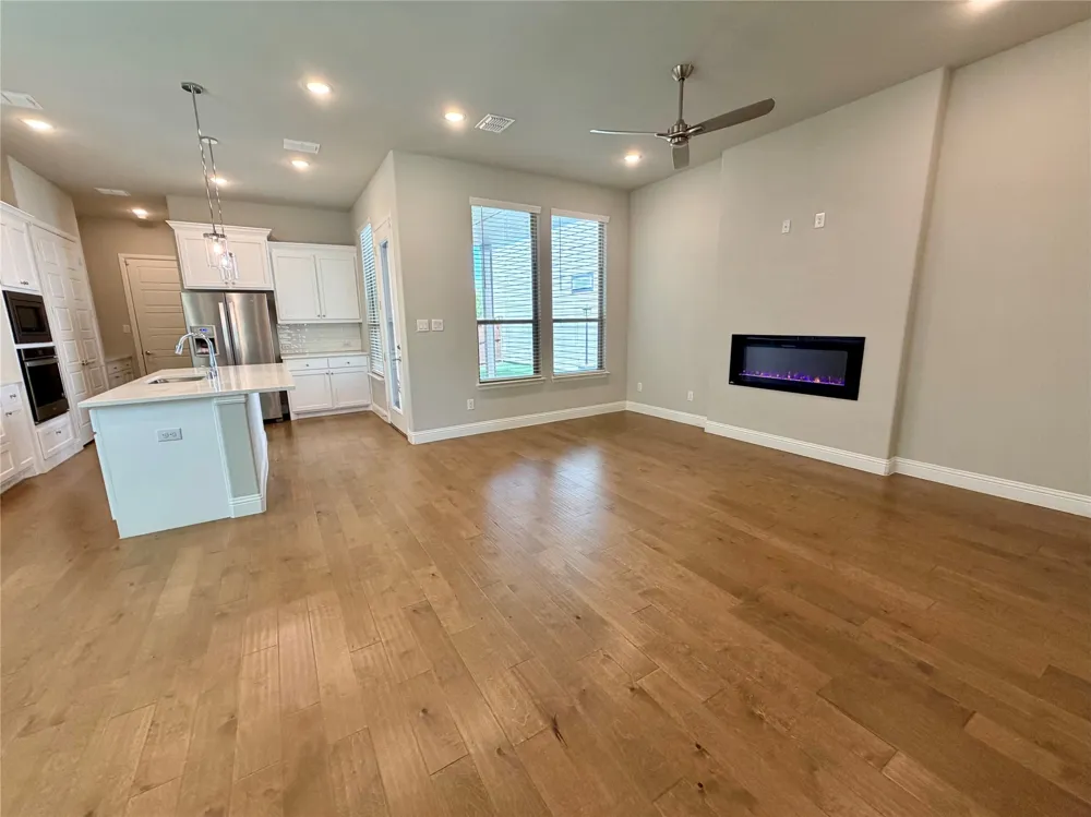 4271 Runway Mews Frisco, TX 75034