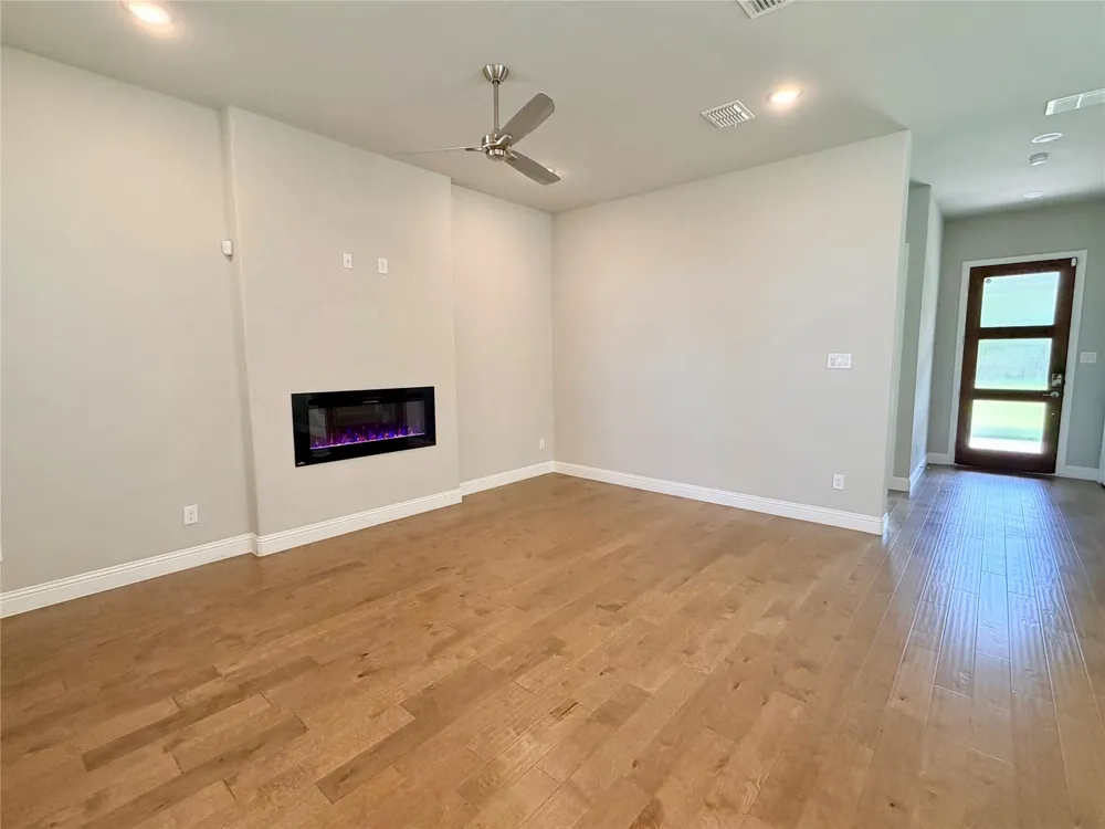 4271 Runway Mews Frisco, TX 75034