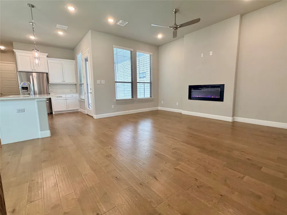 4271 Runway Mews Frisco, TX 75034