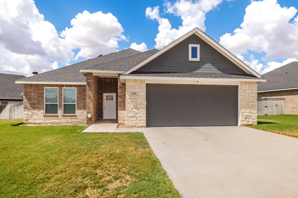 7446 Sleepy Hollow Lane Abilene, TX 79602