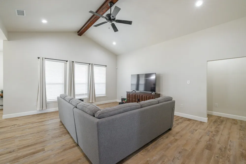 7446 Sleepy Hollow Lane Abilene, TX 79602