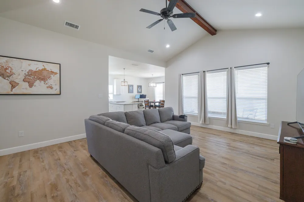 7446 Sleepy Hollow Lane Abilene, TX 79602