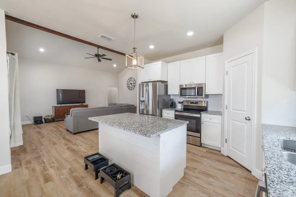 7446 Sleepy Hollow Lane Abilene, TX 79602
