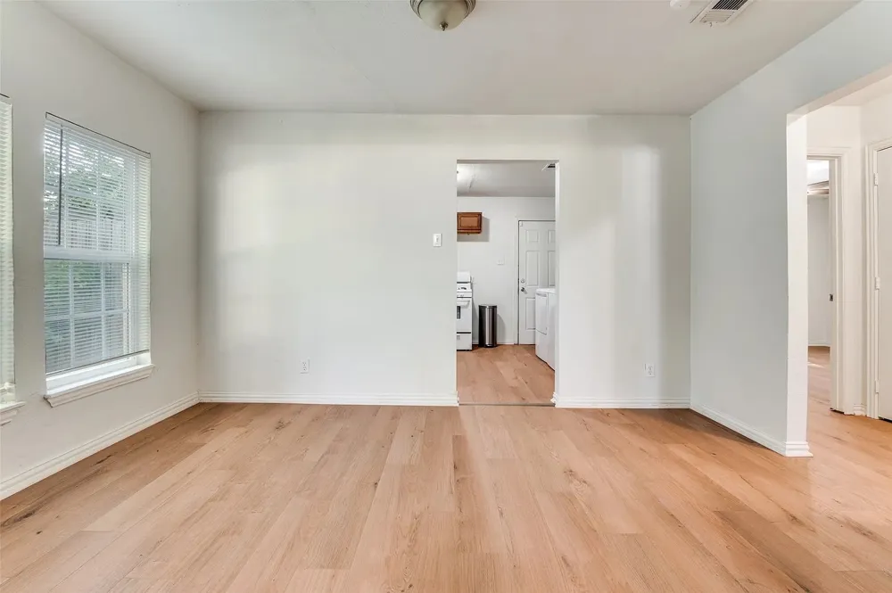 2930 Maryland Avenue Dallas, TX 75216