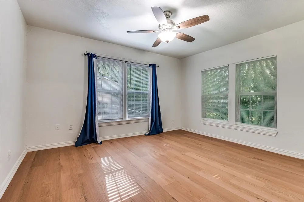2930 Maryland Avenue Dallas, TX 75216
