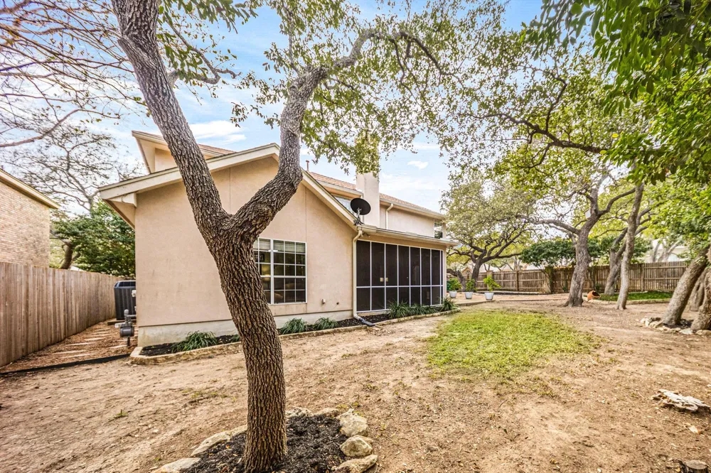 2231 Bentoak Hollow San Antonio, TX 78248