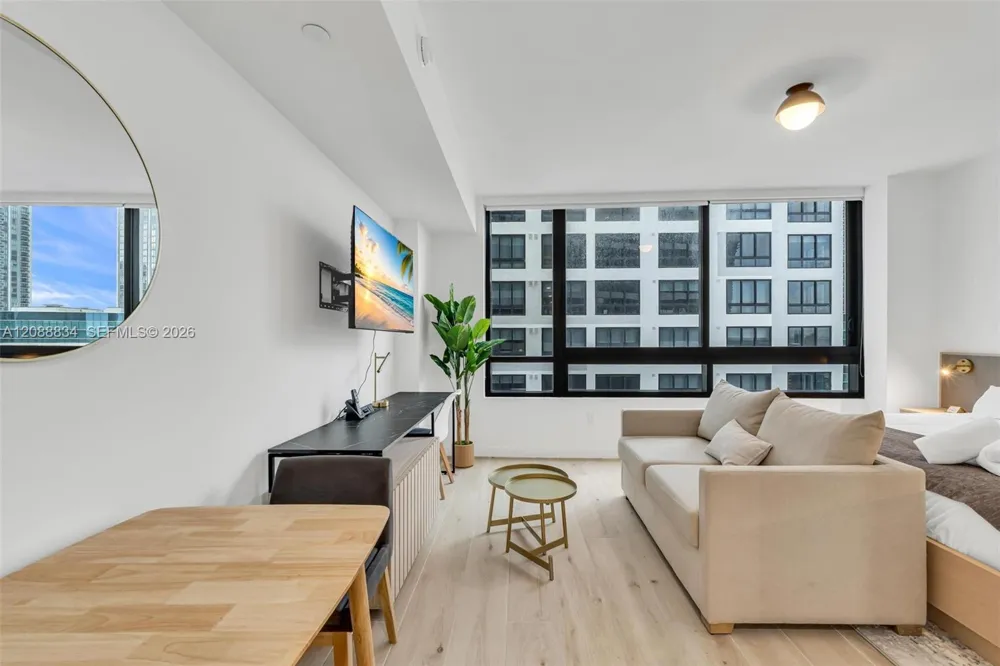225 Miami Ave #2208 Miami, FL 33128