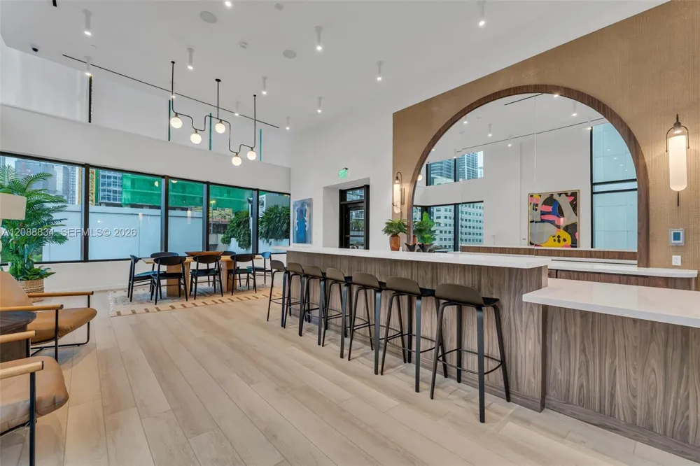 225 Miami Ave #2208 Miami, FL 33128