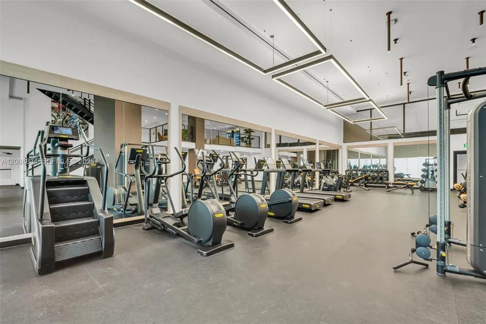 225 Miami Ave #2208 Miami, FL 33128