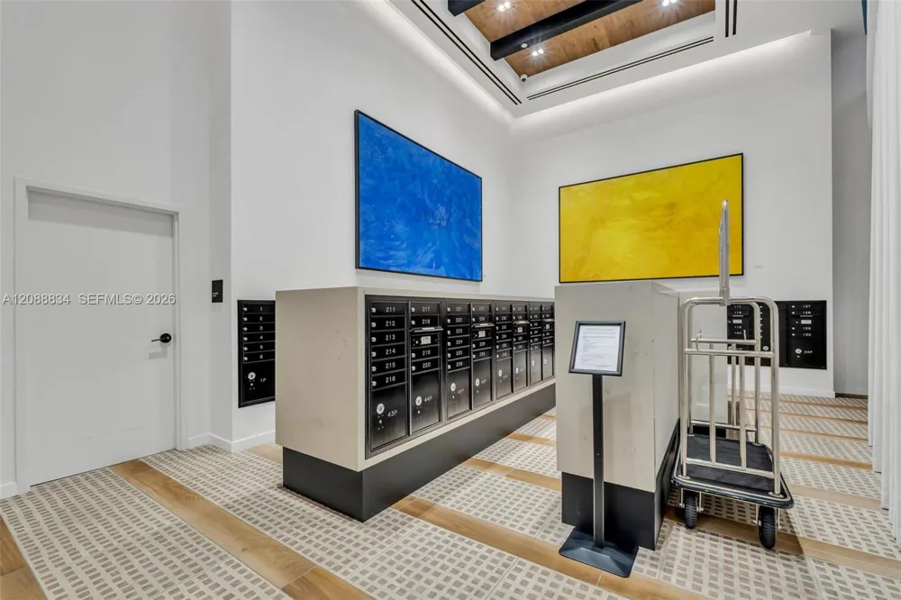 225 Miami Ave #2208 Miami, FL 33128