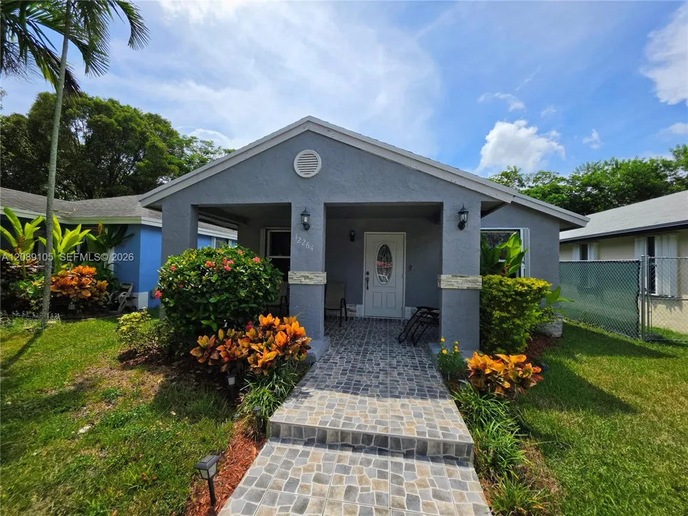 12264 SW 201st Ter Miami, FL 33177