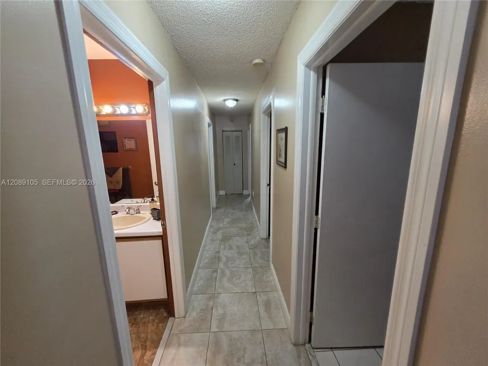 12264 SW 201st Ter Miami, FL 33177