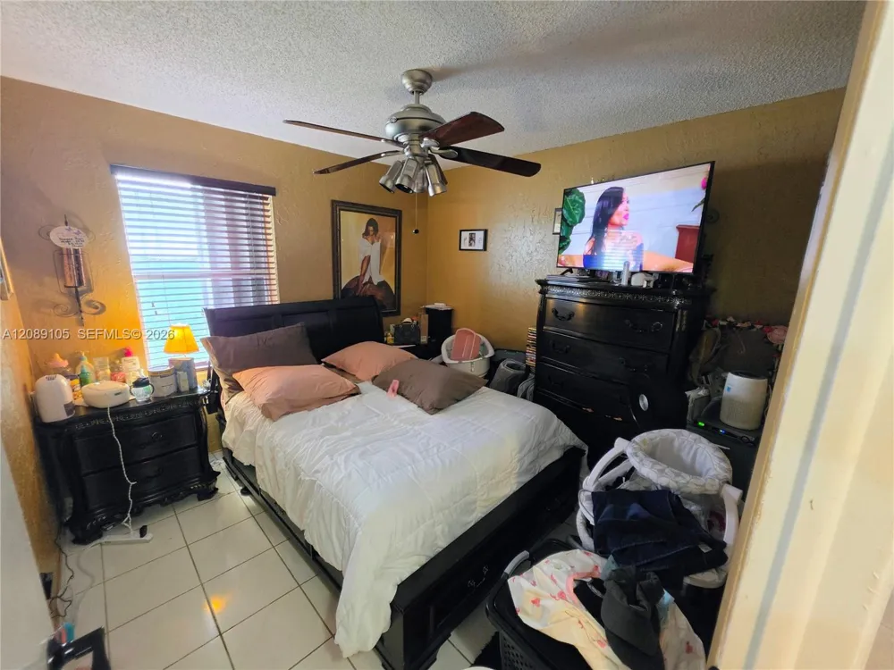 12264 SW 201st Ter Miami, FL 33177