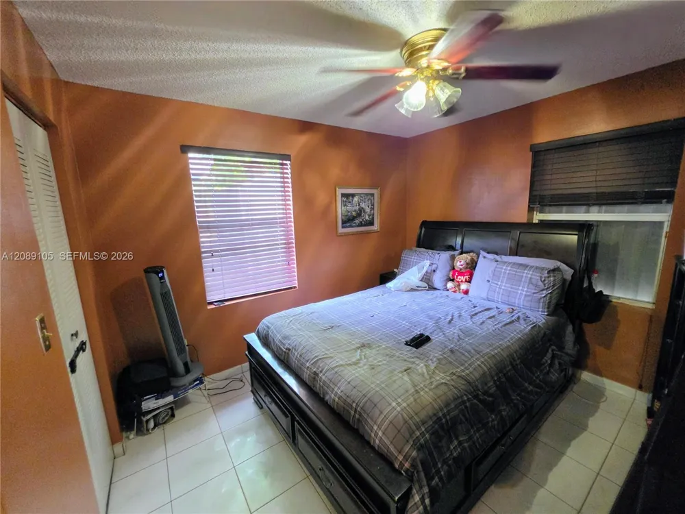 12264 SW 201st Ter Miami, FL 33177