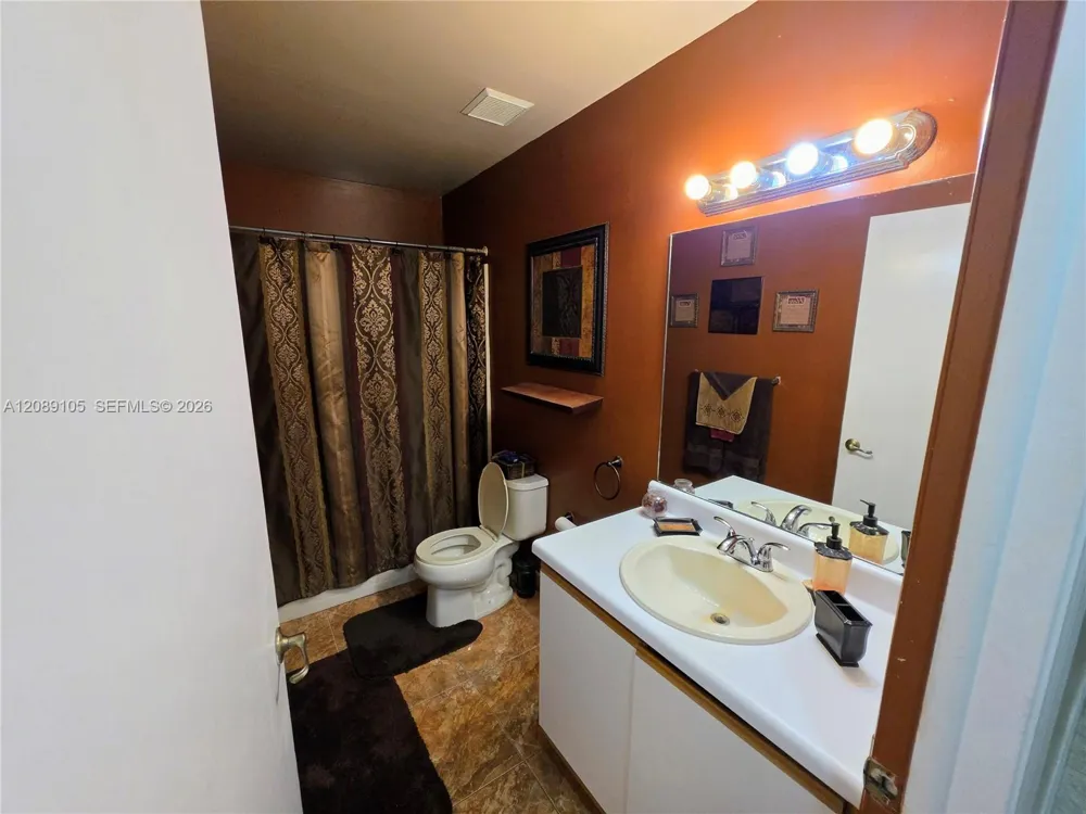 12264 SW 201st Ter Miami, FL 33177