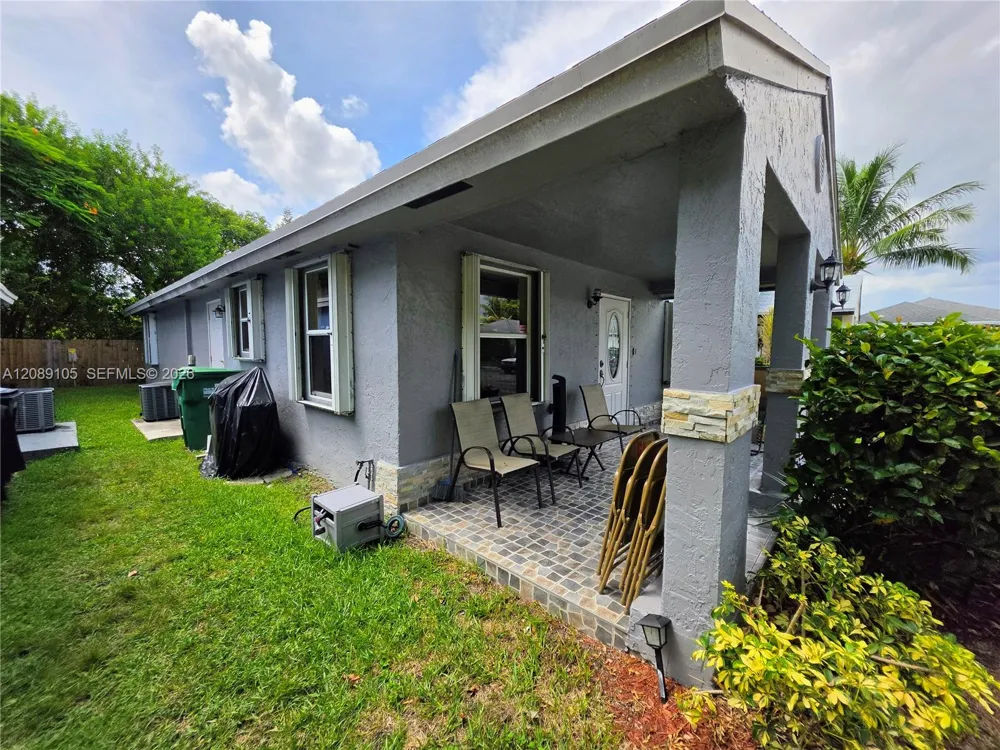 12264 SW 201st Ter Miami, FL 33177