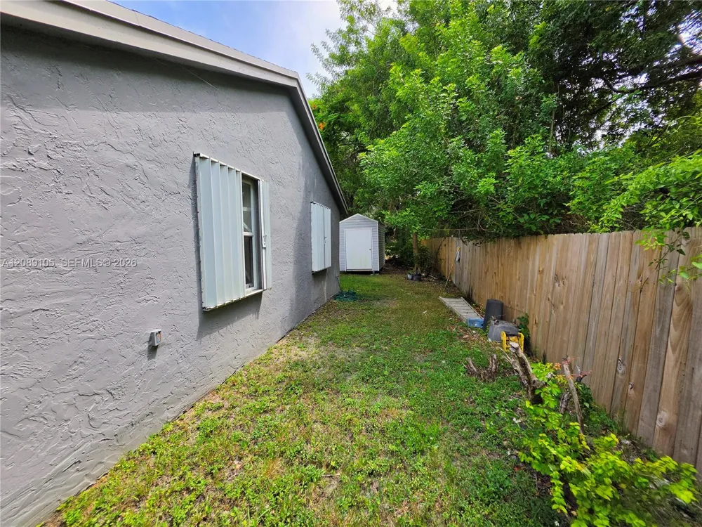 12264 SW 201st Ter Miami, FL 33177