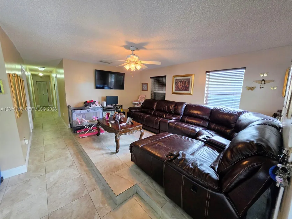 12264 SW 201st Ter Miami, FL 33177