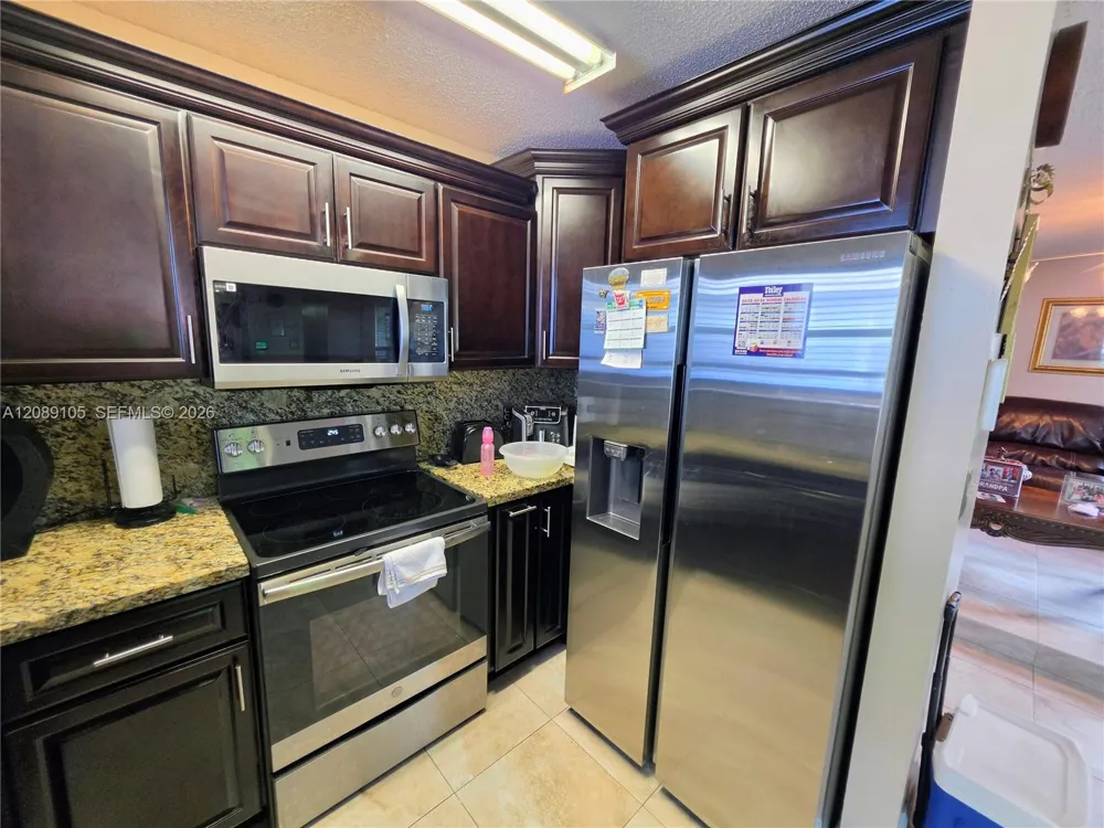 12264 SW 201st Ter Miami, FL 33177