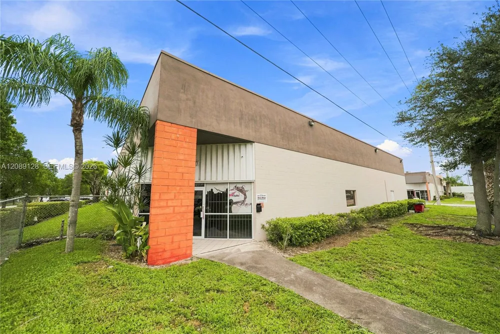 3016 NW 79th Ave #3016 Doral, FL 33122
